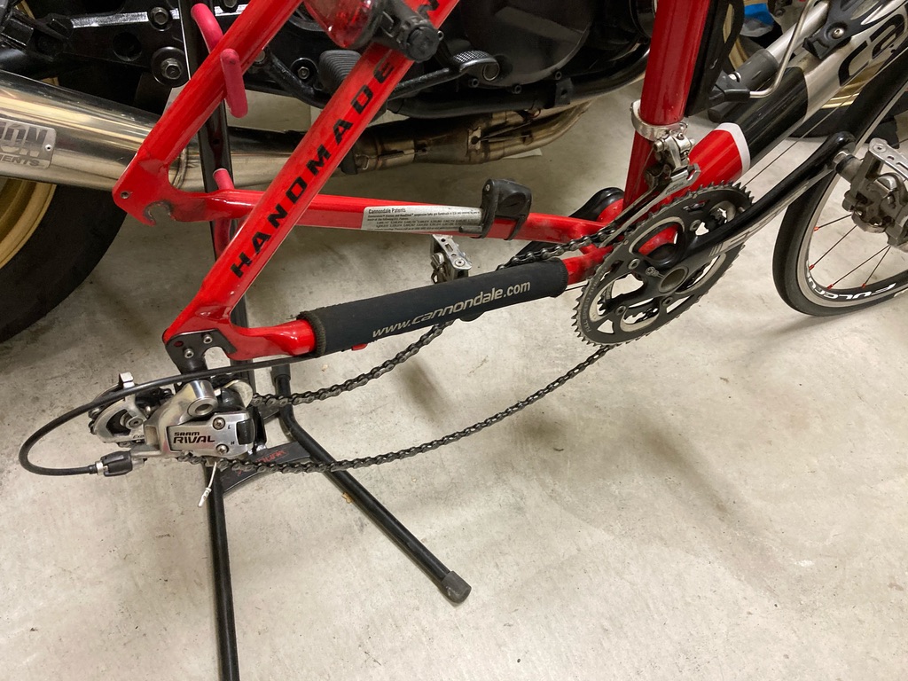 自転車：タイヤ交換（後輪）とステム交換